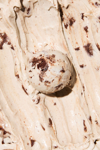 Black Sesame Banana Caramel (Pint)