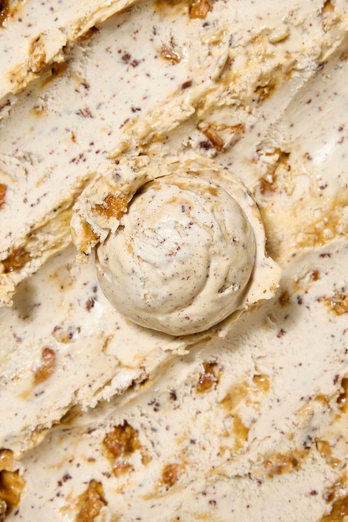 Macadamia Nut Brittle (Pint)