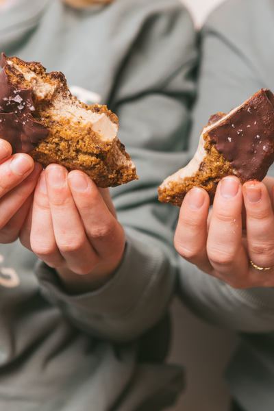Cookie Milk Magic Sandwich